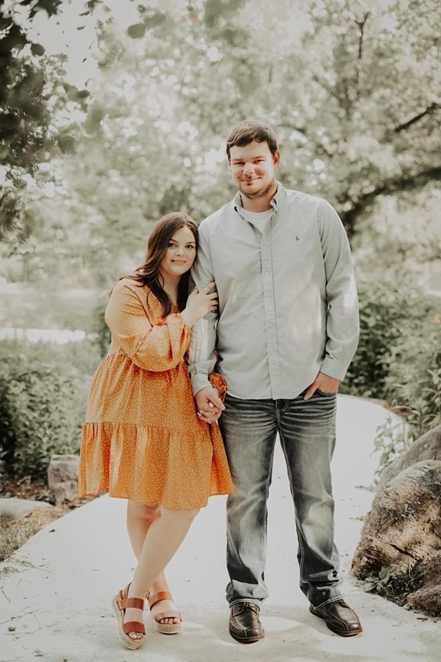 fall engagement photo outfits plus size and ideas for plus size engagement photos and plus size engagement photo dresses
